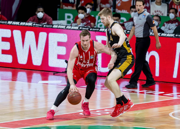 赛季对阵金 赛季对阵金